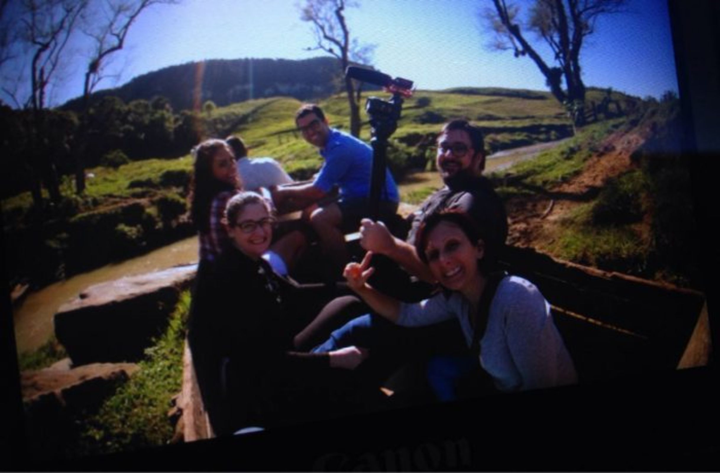 equipe-na-tobata-ensaio-pre-casamento-sitio.jpeg